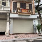 60m2