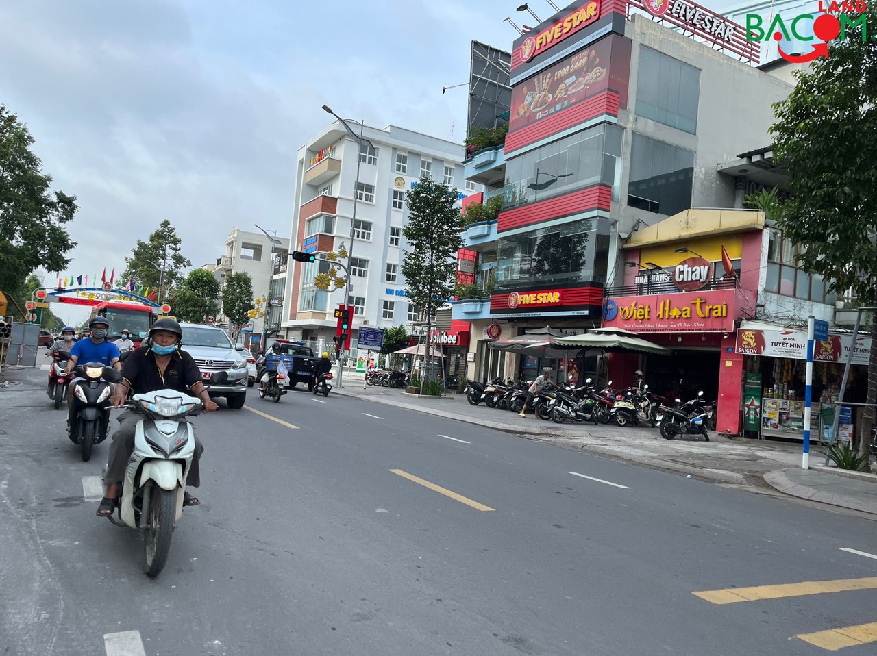 Bán nhà 1T2L mặt tiền 9m Ngã 4 Võ Thị Sáu P. Thống Nhất dòng tiền 480 triệu năm