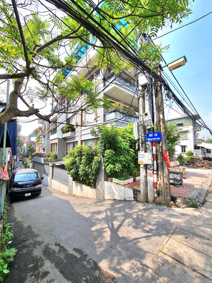 Bán đất phân lô An Dương Vương, Tây Hồ 75m đất, MT 4m, ô tô vào nhà, giá 6 tỷ 500 triệu.