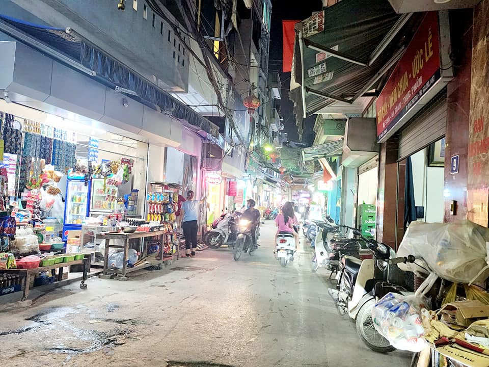 Bán nhà Đường Láng, Đống Đa, LÔ GÓC, 3 THOÁNG, 68m2, MT 6.5m, nhỉnh 4 tỷ, đầu tư.