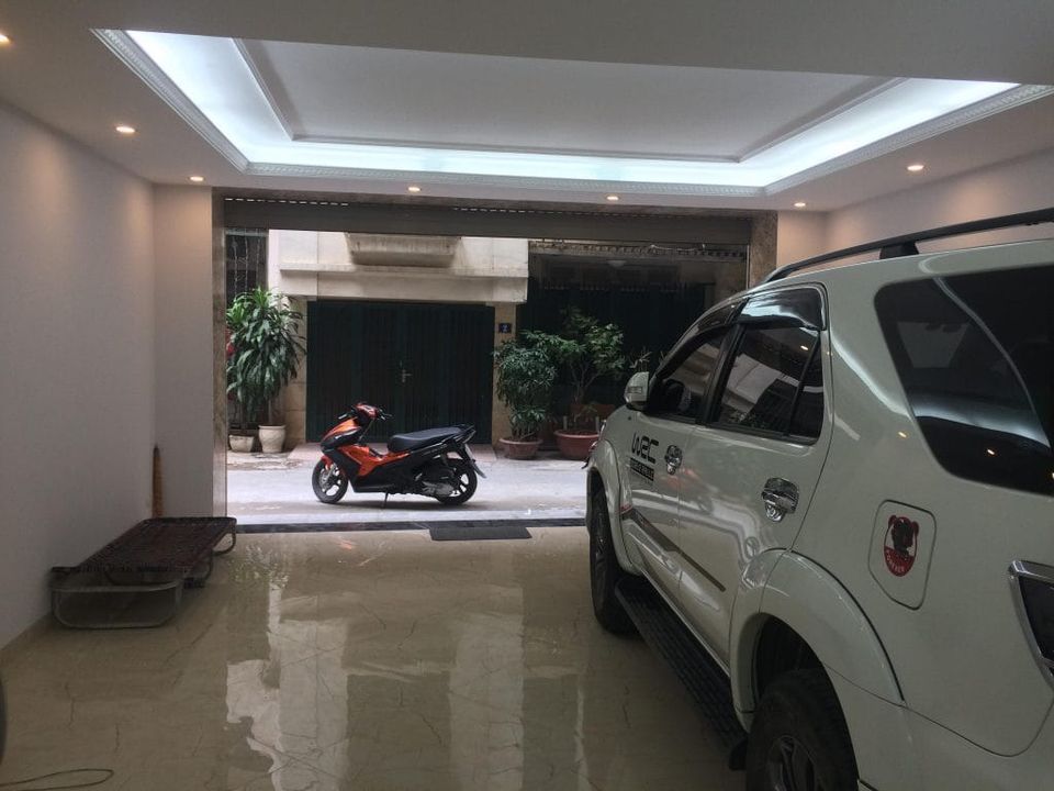 Bán nhà Nguyễn Hoàng Tôn, Tây Hồ, 40m2x6T lô góc phân lô quân đội gara ô tô hàng xóm ciputra 3 bước hồ tây