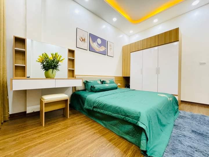 Chính chủ bán nhà Xuân La, Tây Hồ, 38m2 x 5T gần Hồ Tây, nhà đẹp ở luôn, giá 4 tỷ 550 triệu.