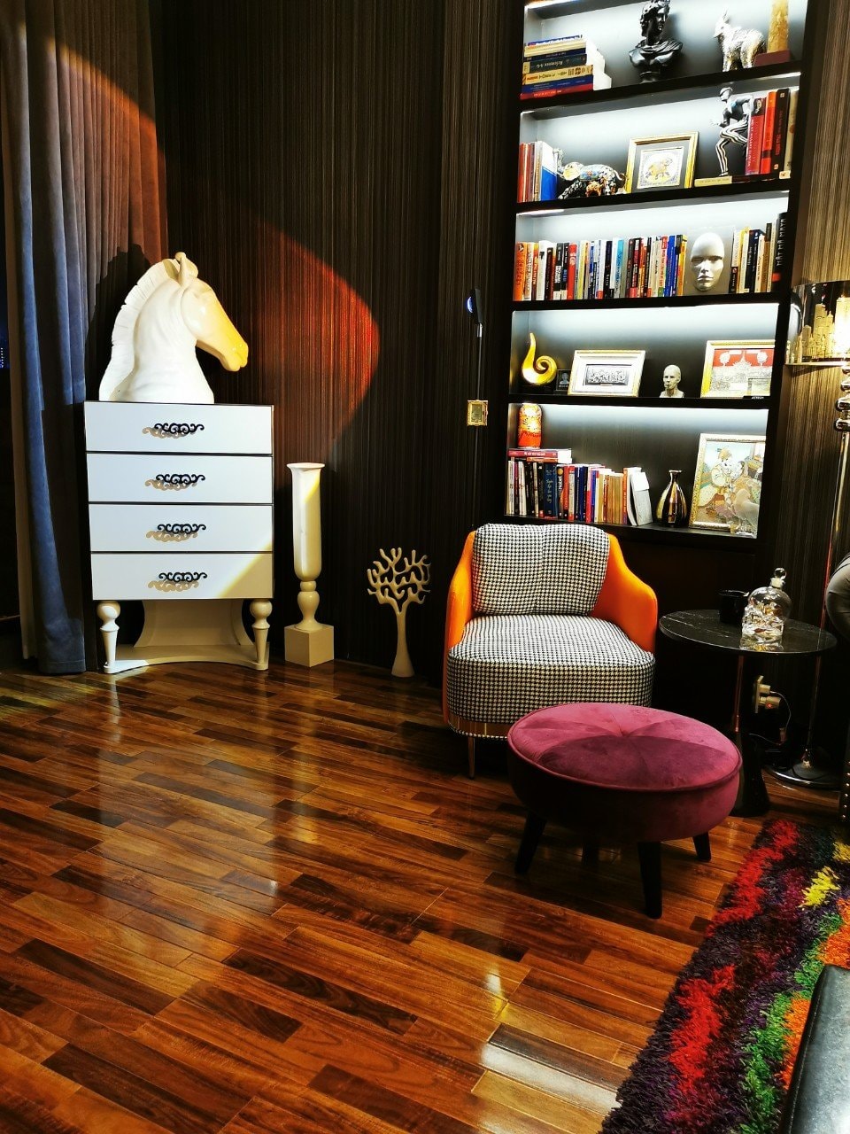 Bán nhà phân lô, Đội Cấn, Ba Đình 40m, 5 tầng, MT 4.2m, Ga ra ô tô, kinh doanh, giá 6 tỷ 650 triệu.