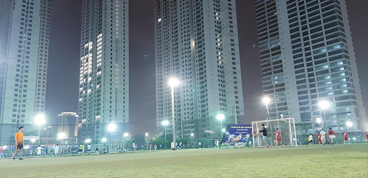 Chính chủ gửi bán nhà 6 tầng tại Trâu Quỳ, Gia Lâm. 220m2 sử dụng, đường 3,5m.