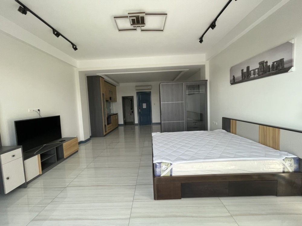 Bán nhà mặt tiền Bắc Hải, Quận 10, 73m2, 4 tầng, cực đẹp, giá rẻ