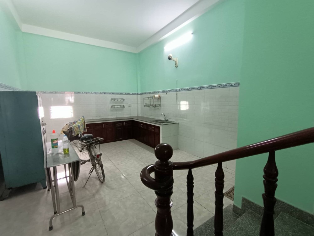 Bán nhà Nguyễn Đức Thuận, Tân Bình, 42m2, chỉ 3 tỷ hơn