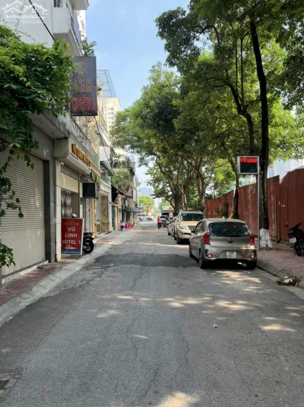 bán nhà ngõ 203 Hoàng Quốc Việt