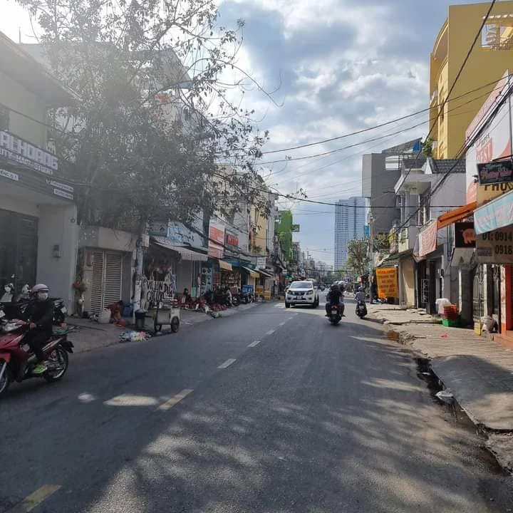 ban-nha-ngo-82-pham-ngoc-thach-3