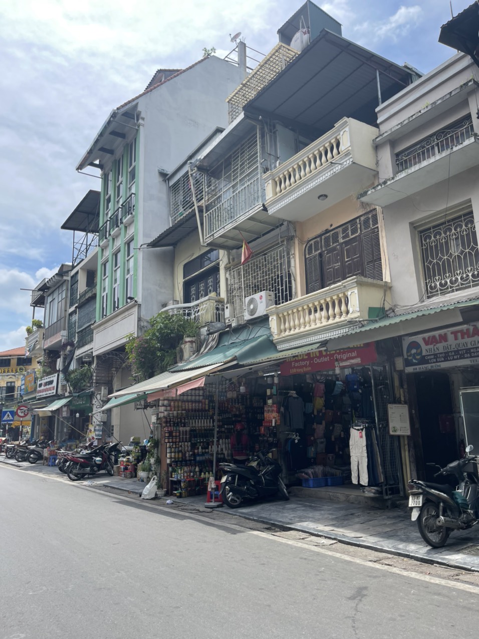 Mặt phố Hàng Buồm Hoàn Kiếm 100m ngân hàng thanh lý Giá rẻ