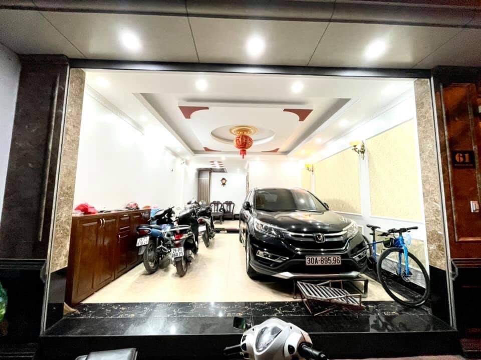 Bán gấp nhà HQV gara ô tô chạy quanh nhà, 20m ra phồ Hoàng Quốc Việt 55m chỉ 8.9 tỷ