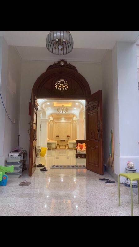 Cần bán biệt thự VIP Sài Gòn 5.Đường Trần Não Quận 2 . Giá 300 triệu/1