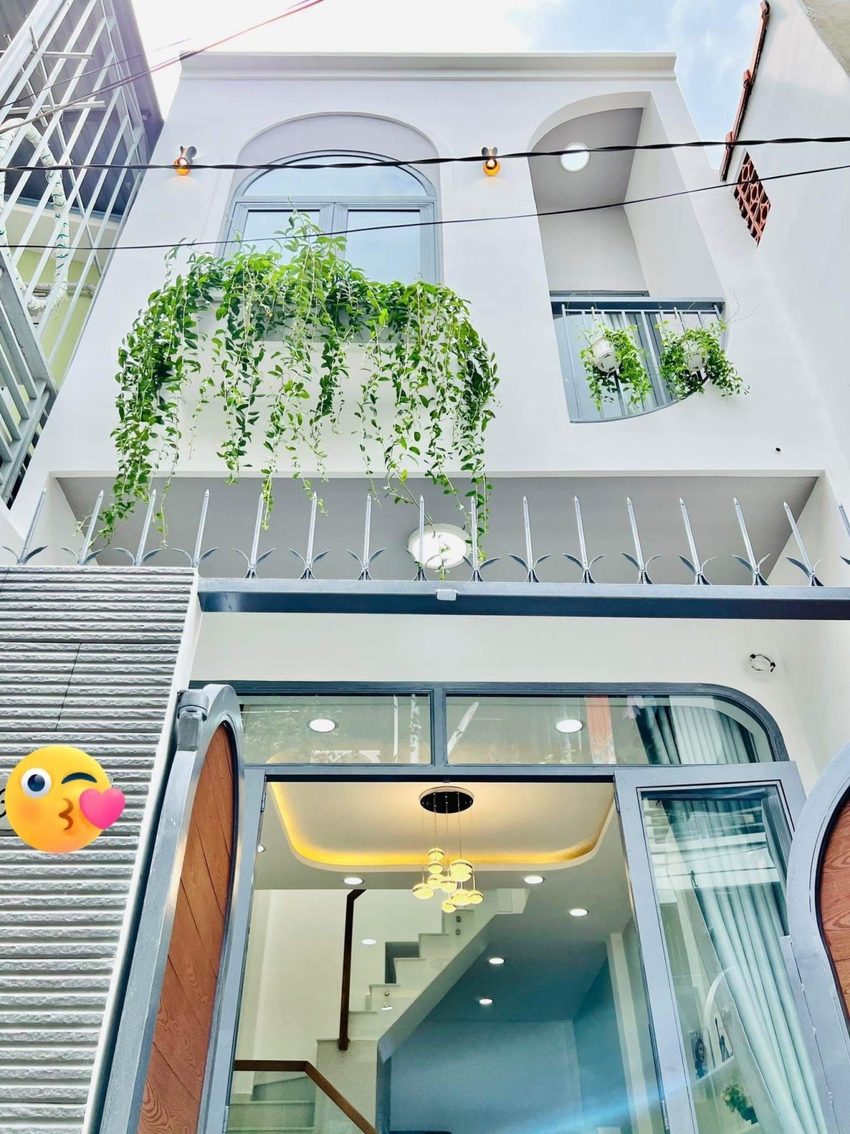 Nhà bán siêu phẩm lung linh nhỉnh 4 tỷ P14,Gò Vấp.