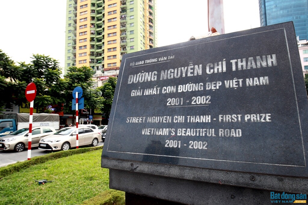 Mặt phố Nguyễn Chí Thanh, siêu VIP, mặt tiền quyền lực, 55 m2, 15.5 tỷ