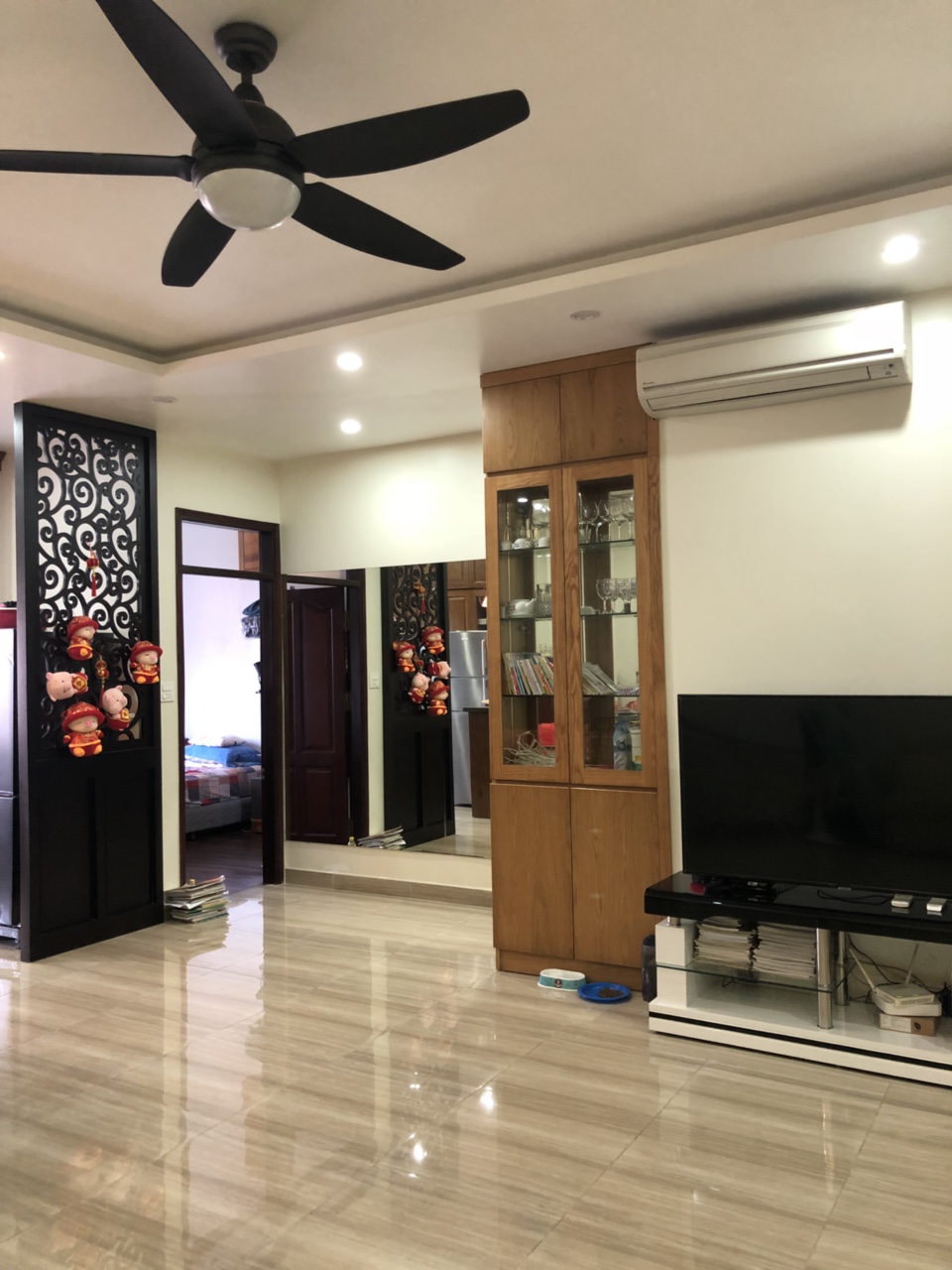 Bán chung cư Viện 103 KĐT Văn Quán : 84m2 , 2PN full đồ giá 2.1 tỷ