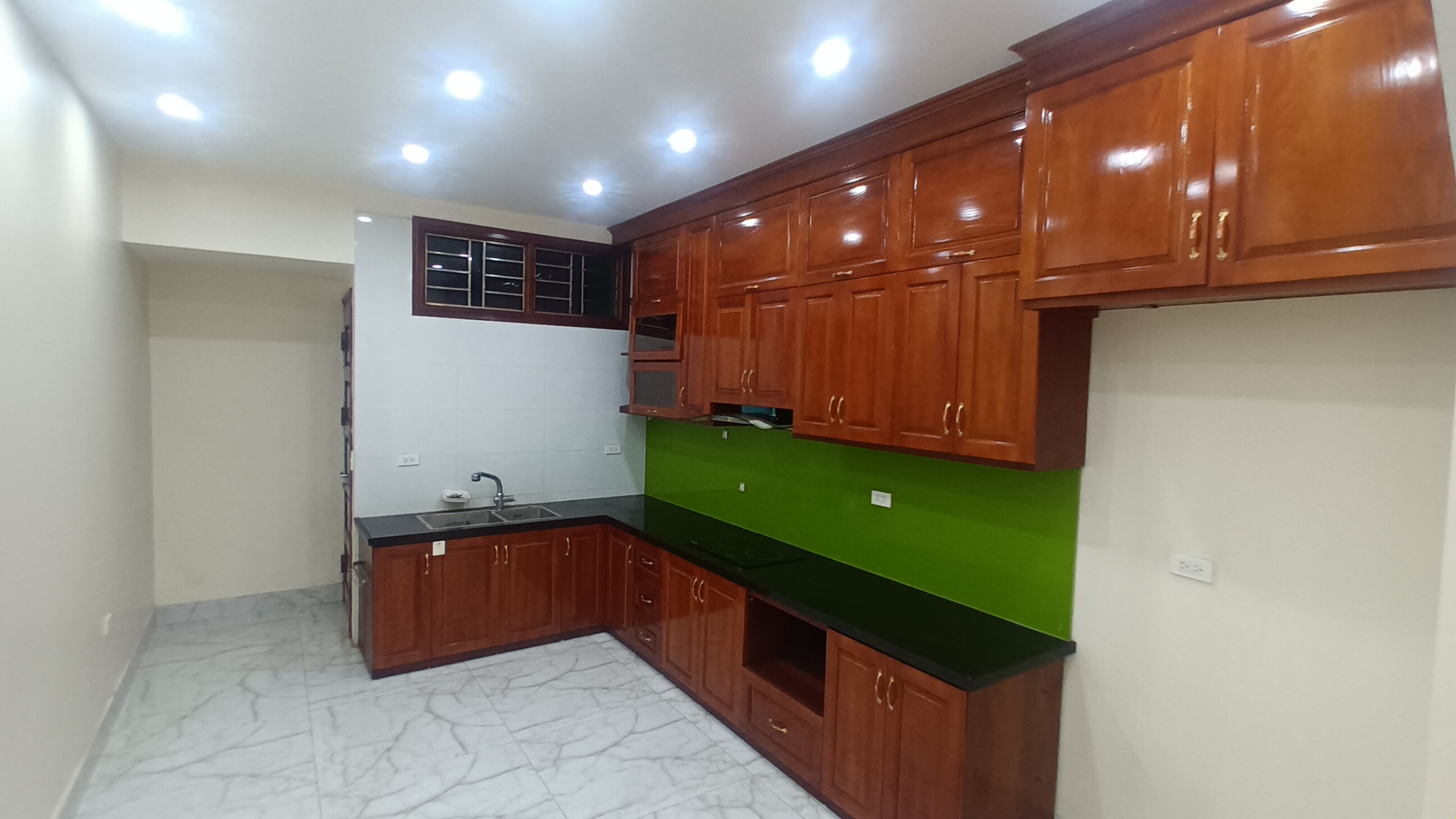 NHÀ 4 TẦNG PHỐ LÊ LỢI, HÀ ĐÔNG, GẦN THPT LÊ LỢI, GIÁ BÁN 7,7 TỶ. LH MAI XOAN 0969888561