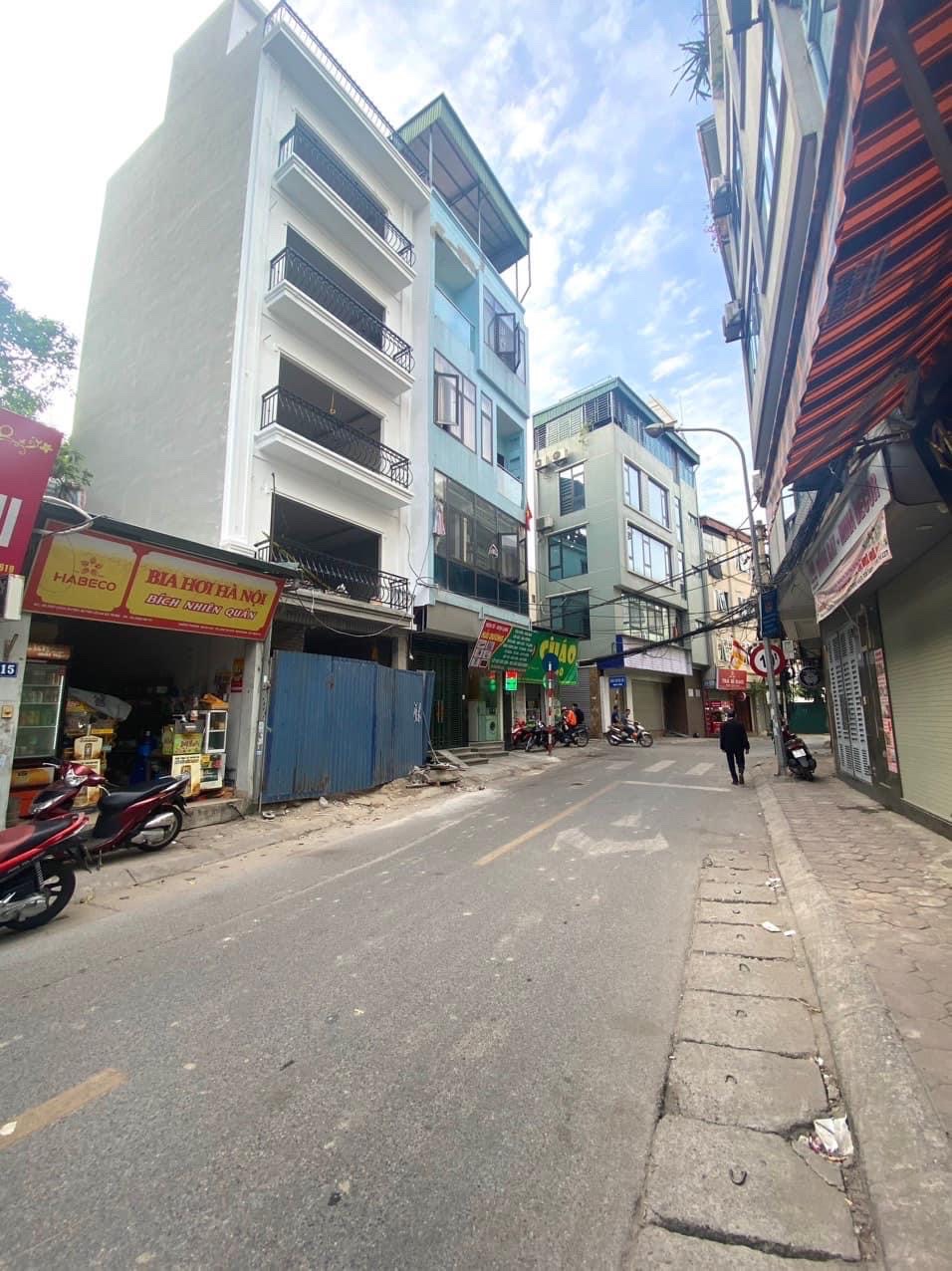 Bán Nhà Mặt Phố Chùa Quỳnh HBT 6 Tầng 14.2 Tỷ - Kinh Doanh Đỉnh Mọi Loại Hình - Vị Trí Đẹp Đắc Địa Nhất Phố