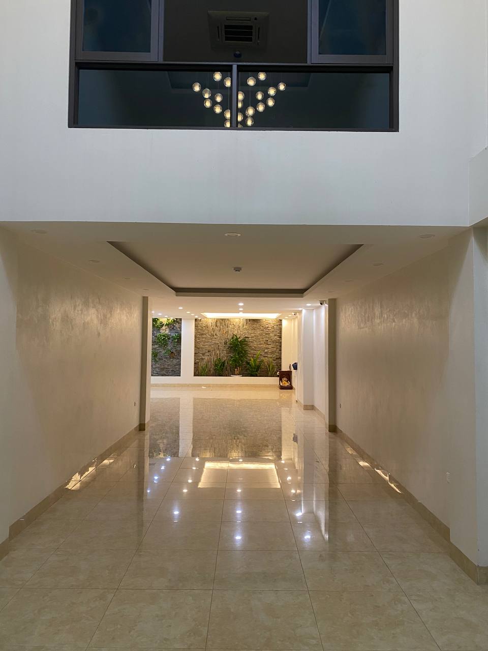 100m2 - 1