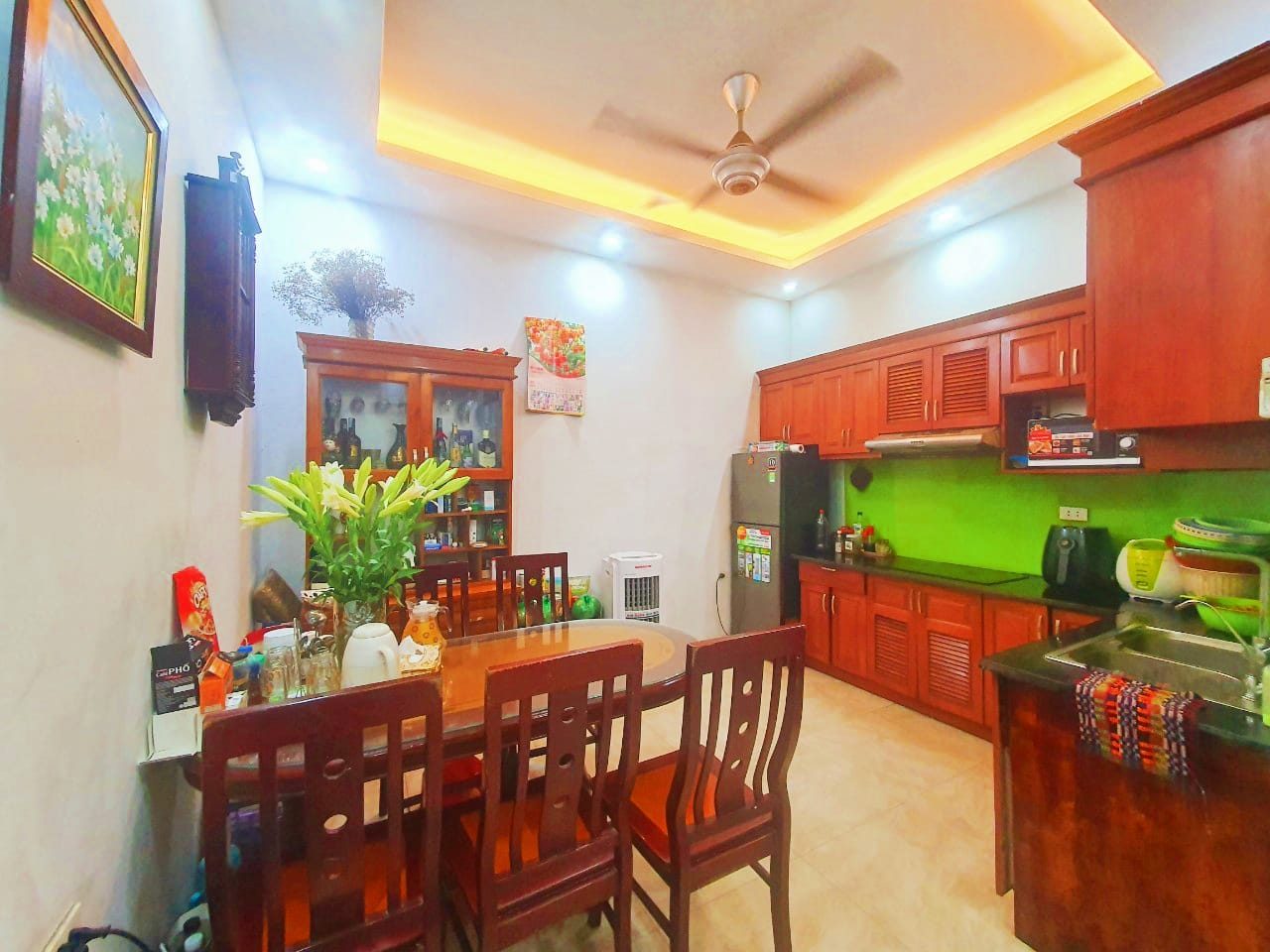 Bán siêu phẩm mặt phố Khương Đình, quận Thanh Xuân, 4 tầng, 70m, MT6m chỉ 11.5 tỷ.