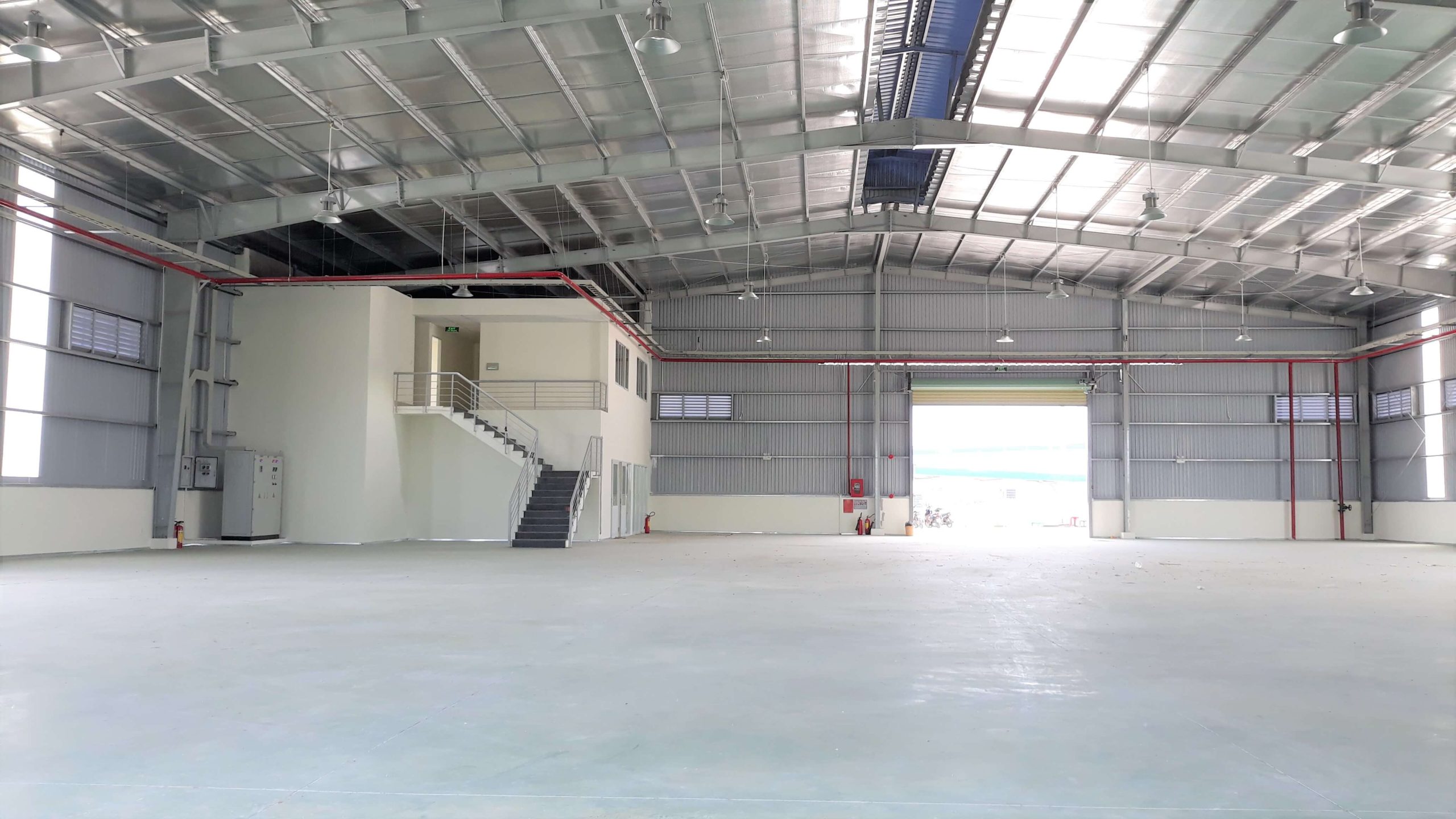 Cần cho thuê 550m2 mặt tiền đường 2/9 đường Bình Giã cũ, hướng Tây bắc.