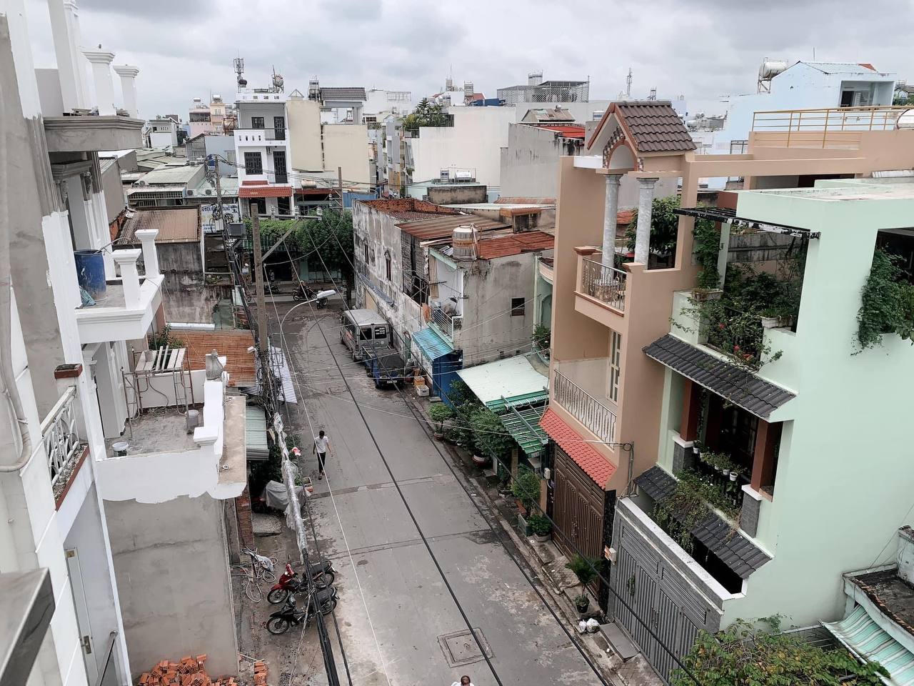 Bán nhà 4 tầng đường miếu bình đông, hẻm xe tải 8m, 79m2 chỉ 8.3 tỷ