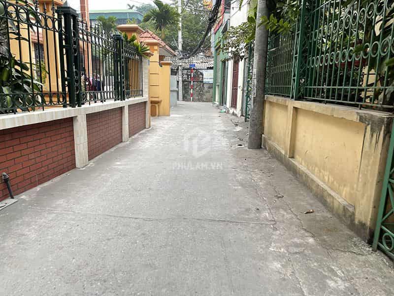 Cần bán 40m2 nhà cấp 4 Tổ 3 Phúc Lợi, Long Biên. Đường xe nhỏ chạy tới