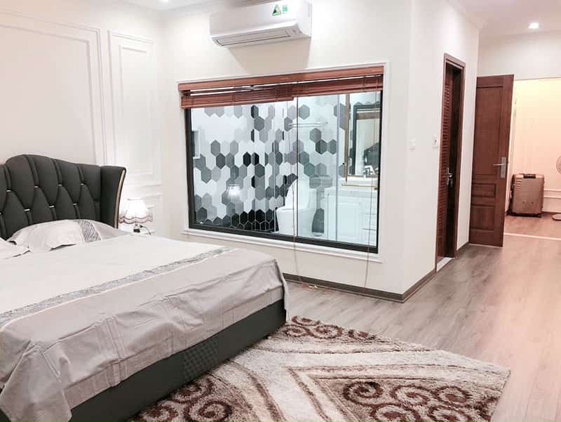 Chính chủ bán 55m2 nhà 6 tầng ngõ 112 Vũ Xuân Thiều. Nhà thiết kế hiện đại, siêu đẹp