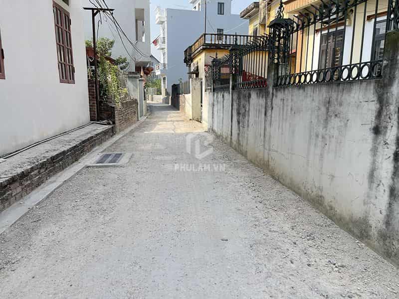 Chính chủ cần bán 46m2 xóm 4 Đông Dư. Cách 30m ra đường thông ô tô