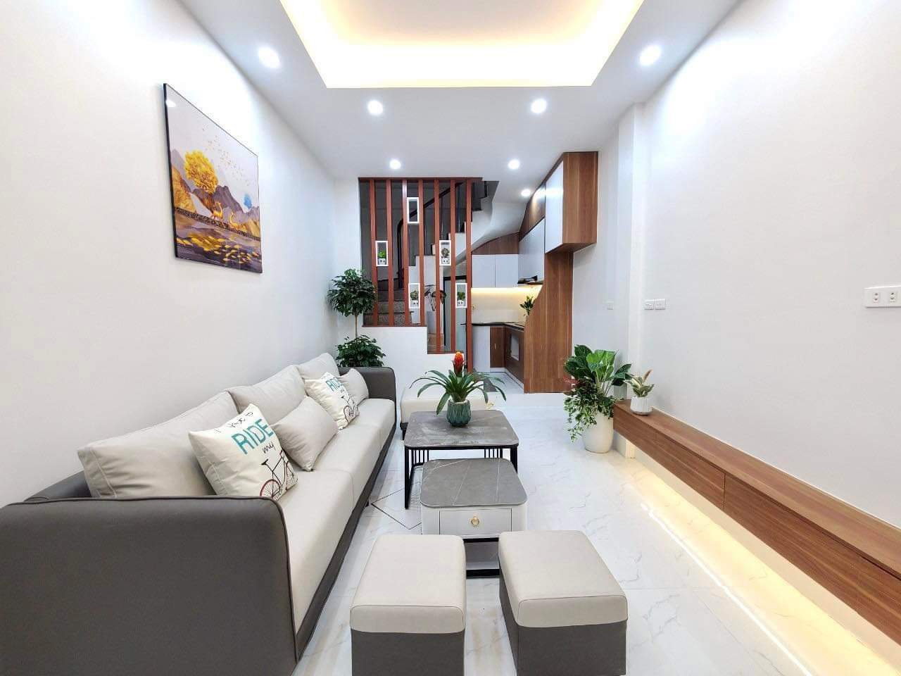 CHÍNH CHỦ BÁN NHÀ LÊ VĂN LƯƠNG 33m2* 5T. Giá 3tỷ9