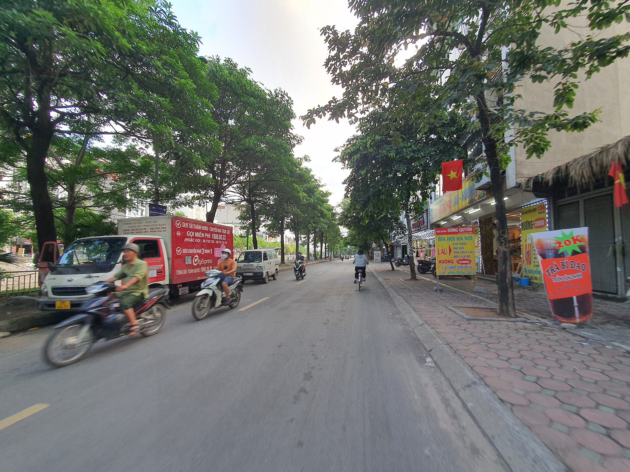 Đất phân lô phố Khương Đình, giá đầu tư, sát phố, ô tô vào, 68m2 x 4.5m MT, 7.5 tỷ