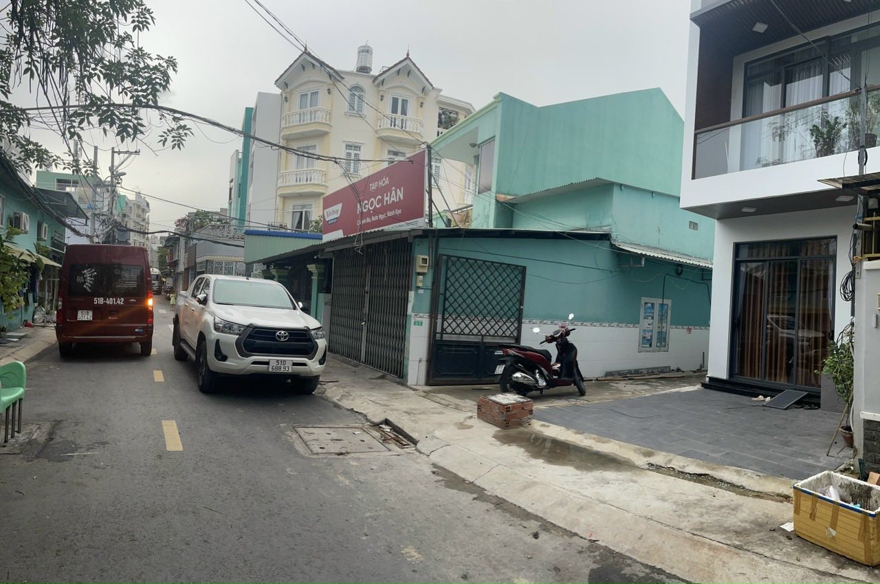 Giảm Giá Sập Sàn Chỉ Còn 8,7 Tỷ Cho Dãy Trọ Diện Tích 6x20m Đang Thu Nhập 15Tr/Th