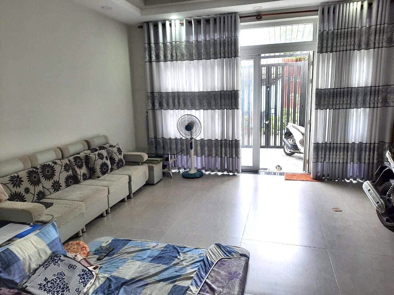 Nhà Mặt Tiền Đường Số, 4 Tầng, Ngang 5, Lâm Văn Bền, Quận 7, Hơn 9 Tỷ