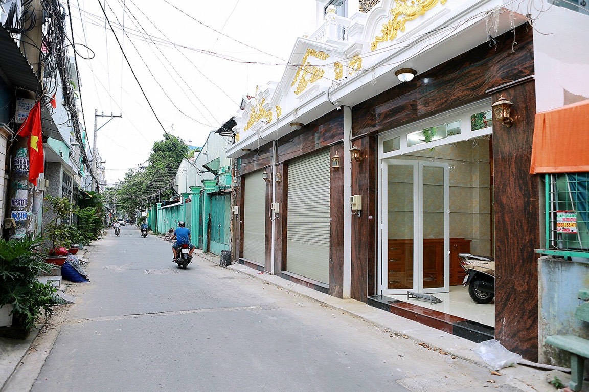 Bán nhà Hồ Văn Long Quận Bình Tân (7,8x12) cấp 4 mới đẹp giá 5,2 tỷ