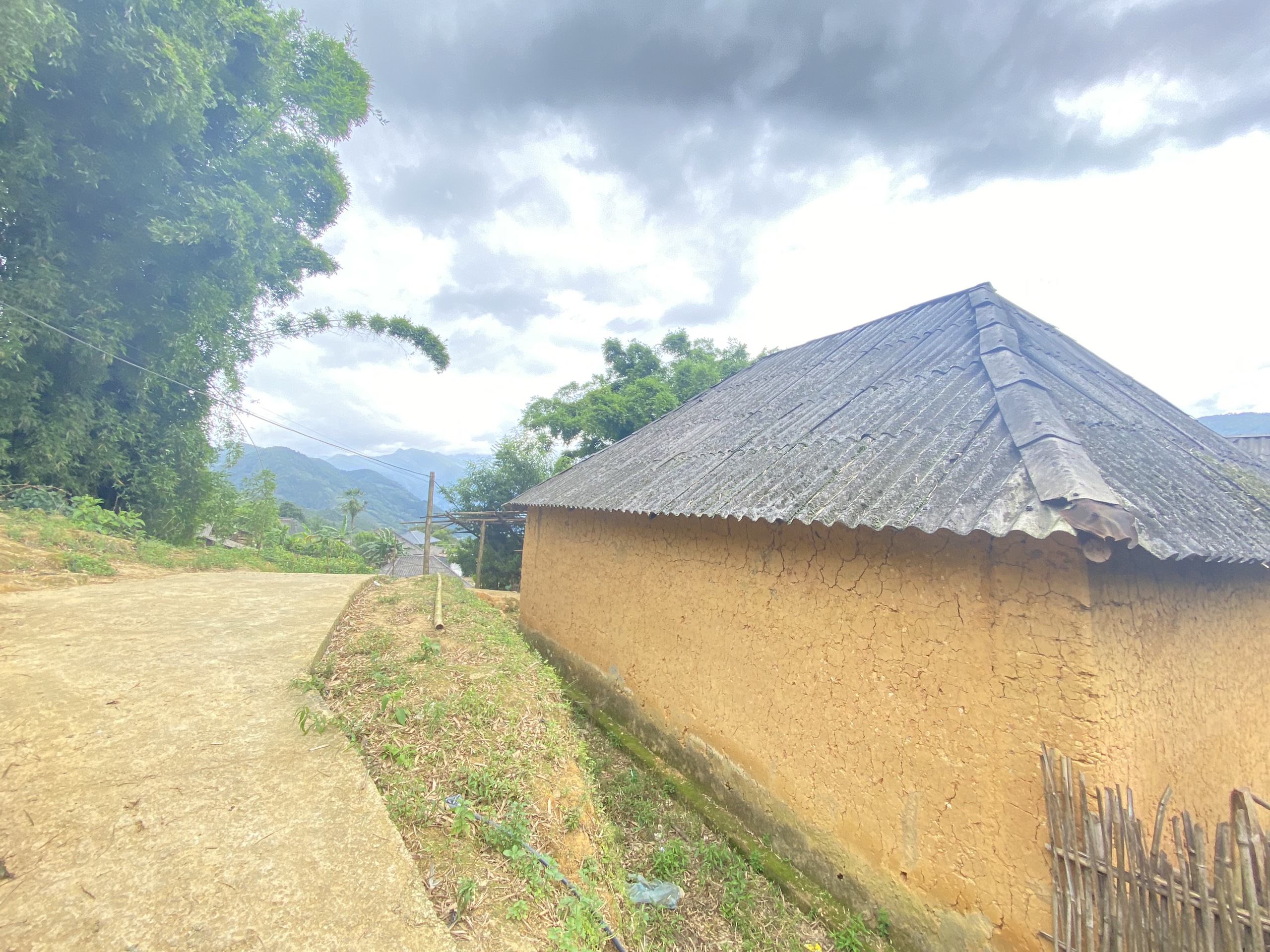 Bán đất Y Tý đóng sóng quy hoạch Sapa 2 - Mảnh đất 440m2 thuộc thôn sín chải, xã y tý, bát xát, lào cai