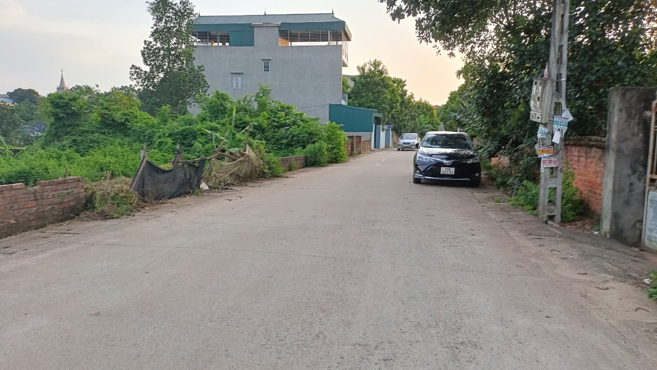 369m2 trục chính thôn Vân Lôi, Bình Yên, Thạch Thất. Gần đại học FPT, CNC Hòa Lạc