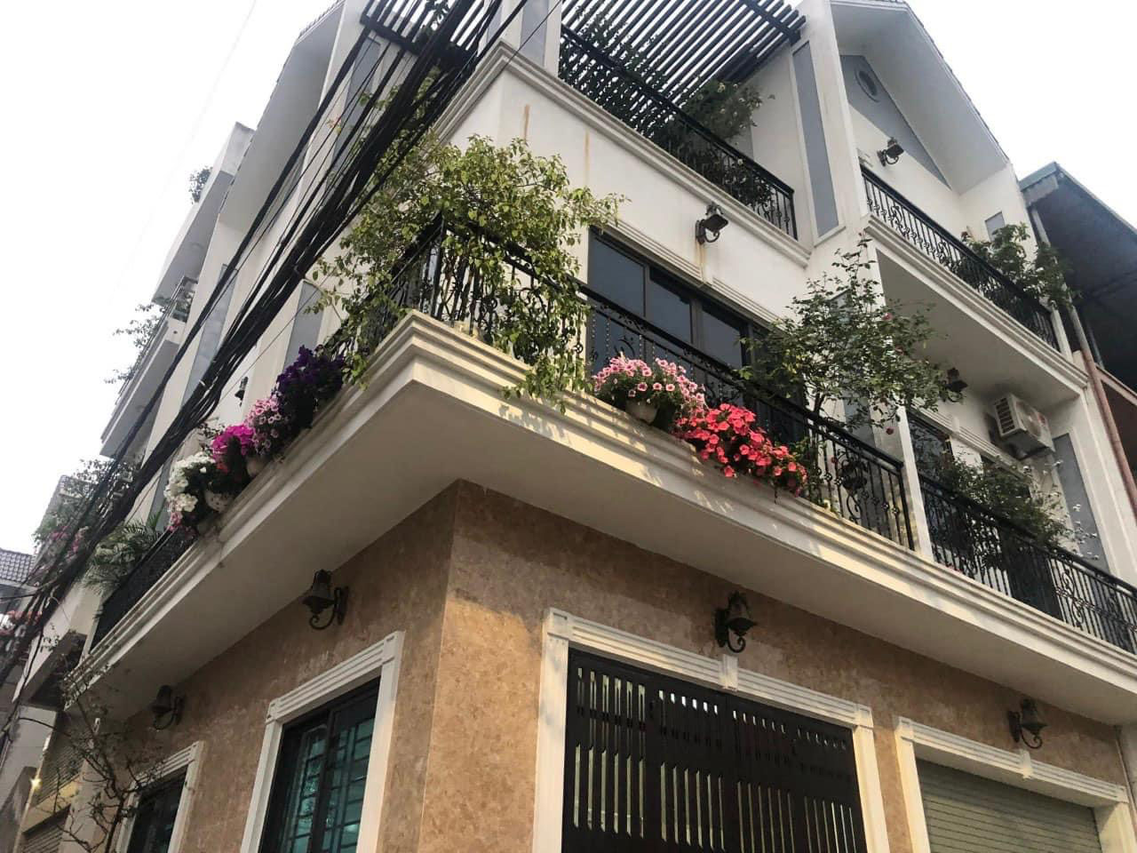 Bán nhà Thụy Phương: Lô góc, vuông vắn, gara oto, view cực đẹp. 60m2x3T Giá 7.29 tỷ