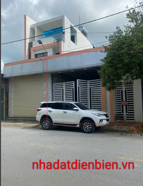 CẦN BÁN NHÀ ĐẤT GẦN CỔNG ĐỀN HOÀNG CÔNG CHẤT