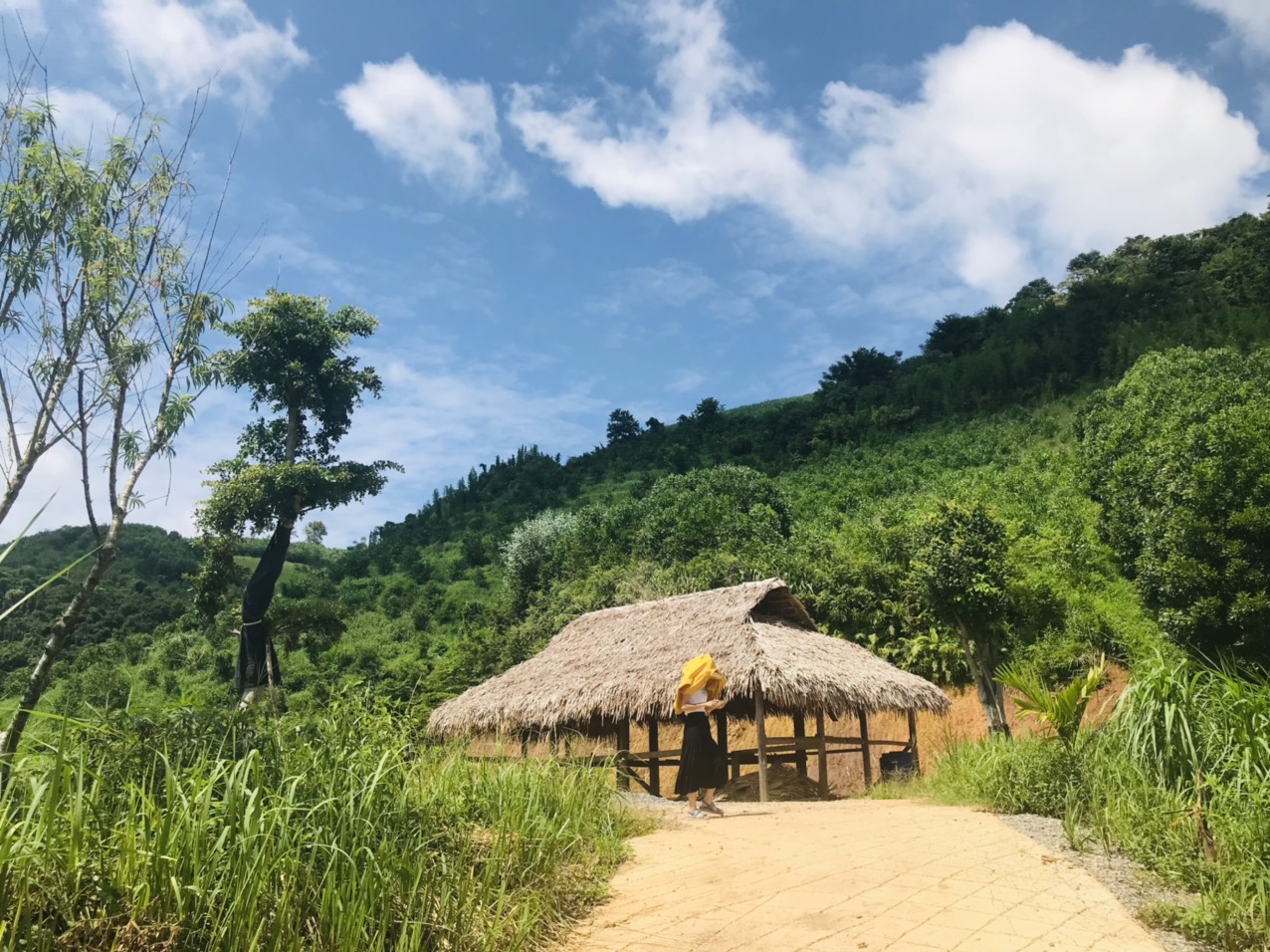 Cho ra mắt siêu phẩm tại Cao Phong-xứ sở Cam Có ngay 9000m2: một sổ bao gồm 200m2 thổ cư và đất