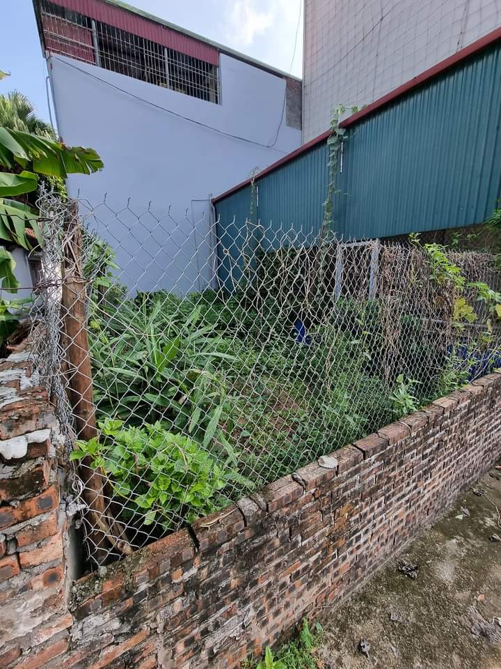 NHÀ ĐÔNG NGẠC,CHỦ CẦN BÁN GẤP, NGÕ RỘNG - GẦN Ô TÔ - BA GÁC ĐUA,72M 5,1 TỶ