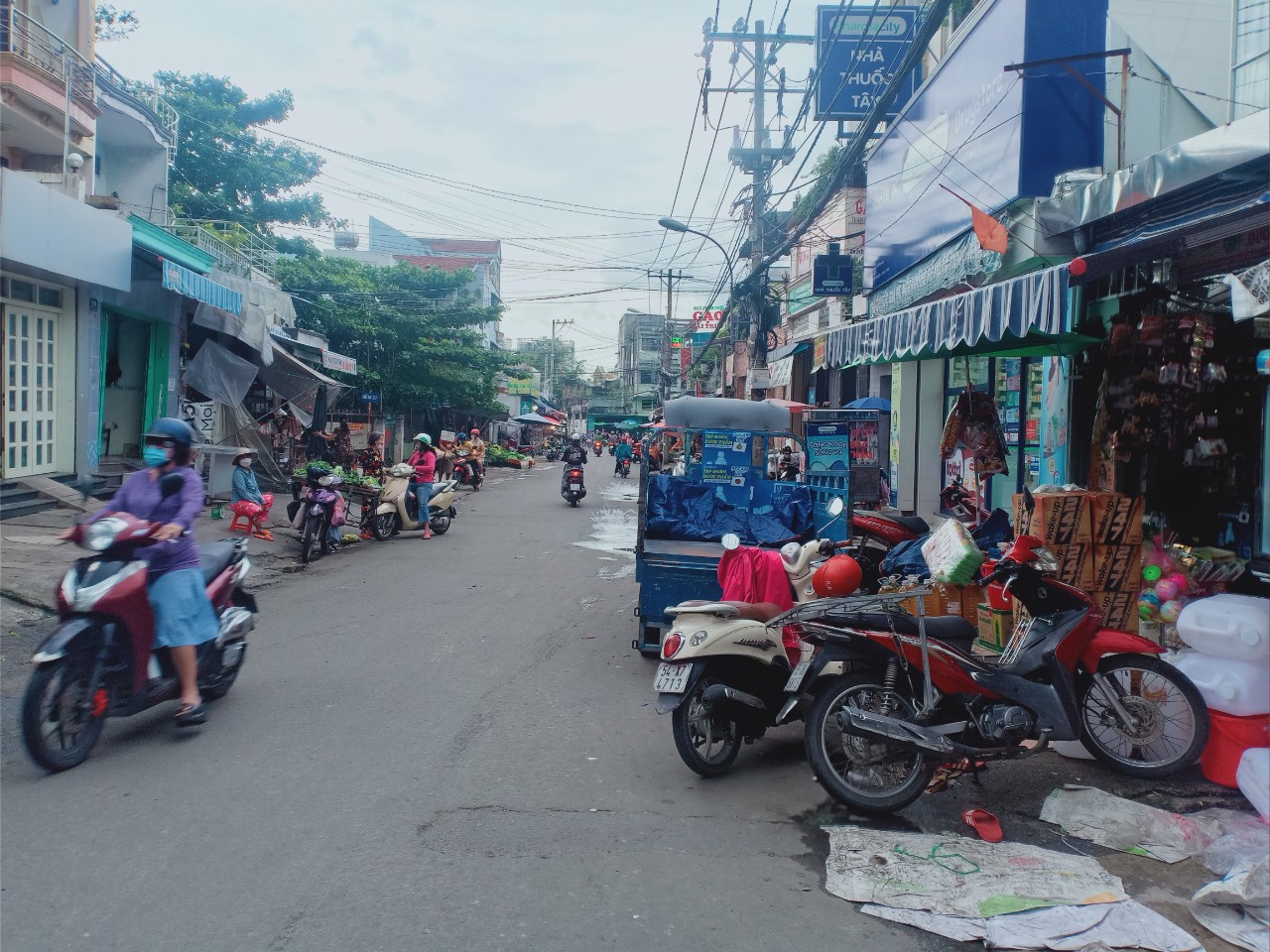Gấp bán dãy nhà trọ đường Hồ Văn Tư Trường Thọ TĐ Thổ cư 400m2 giá 20 tỷ hẻm nhựa 7m