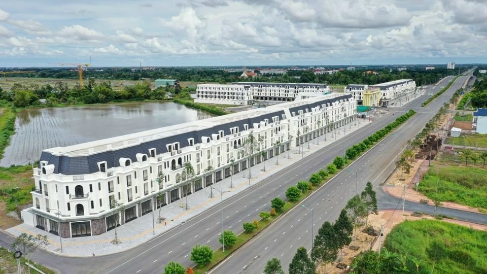 Shophouse đối diện Tỉnh Ủy, tặng 120tr/12 tháng – DIC Victory City Hậu Giang