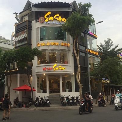 Cho thuê nhà mặt bằng kinh doanh khu vực Lê Đại Hành - Hai Bà Trưng, mặt tiền 4.2m