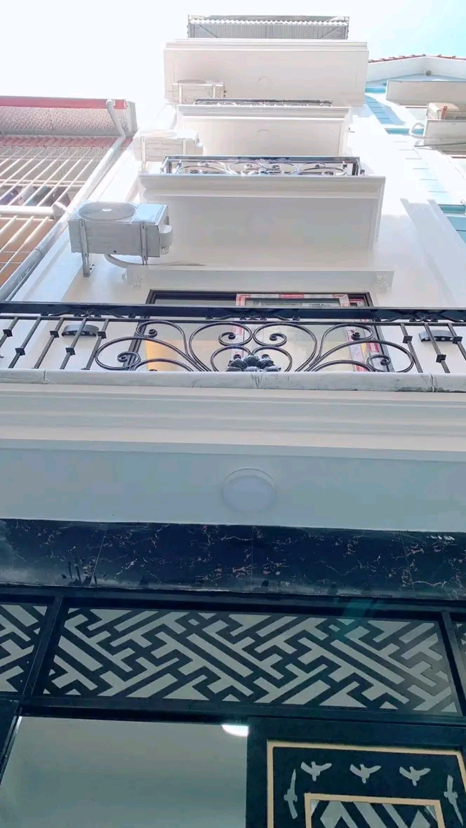 Bán nhà Tô Hiệu Hà Đông 50m2 5 tầng, phân lô, ô tô tránh