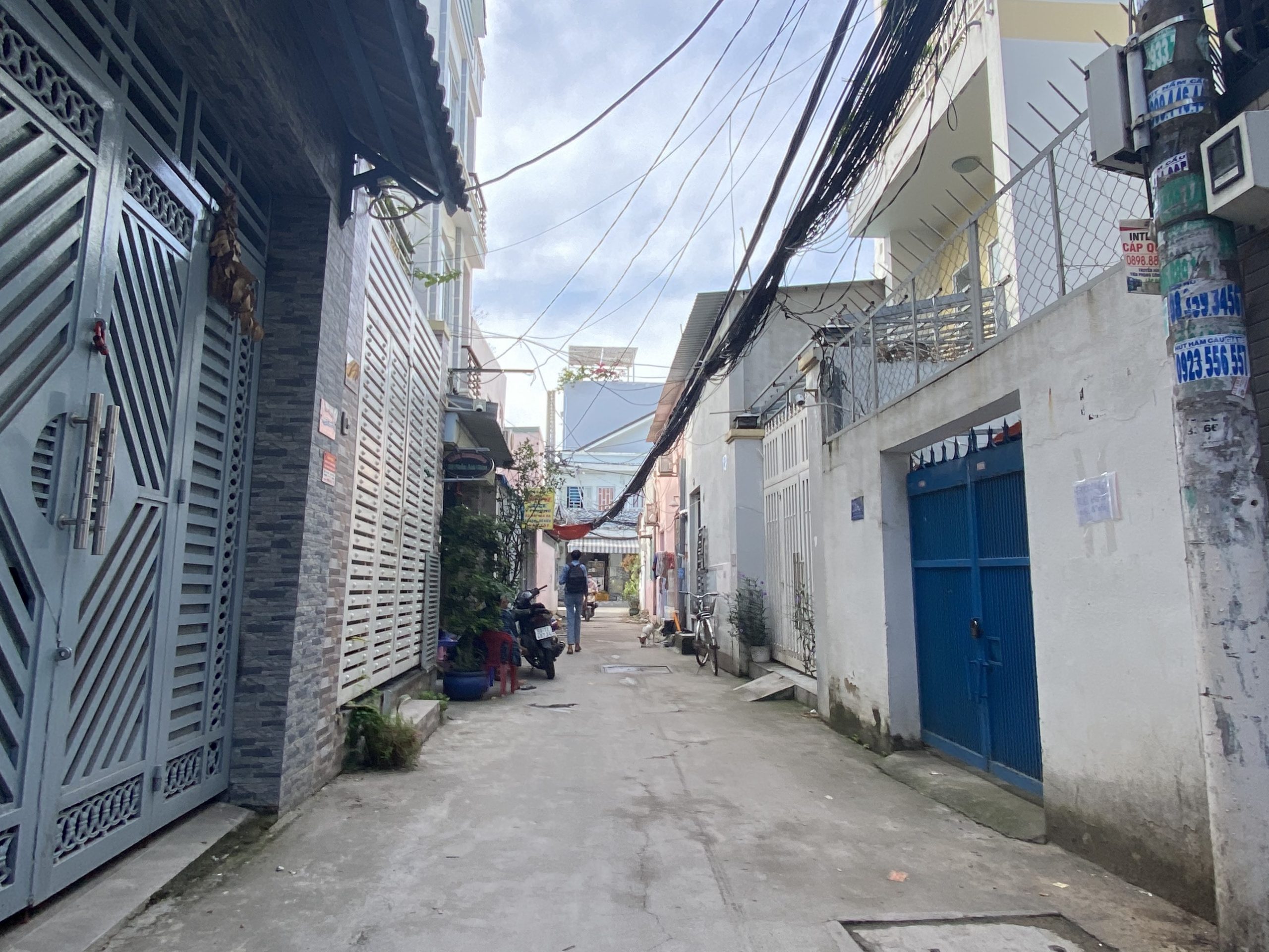 Bán nhà hẻm thông, kinh doanh tạp hóa, 45m2,huỳnh tấn phát, quận 7