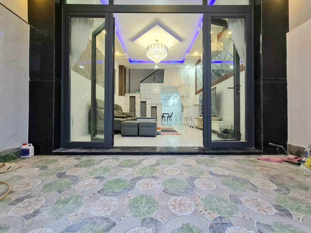 🏪Nhà chính chủ bán hẻm 1806 Huỳnh Tấn Phát thị trấn Nhà Bè. Giá nhỉnh 5 tỷ