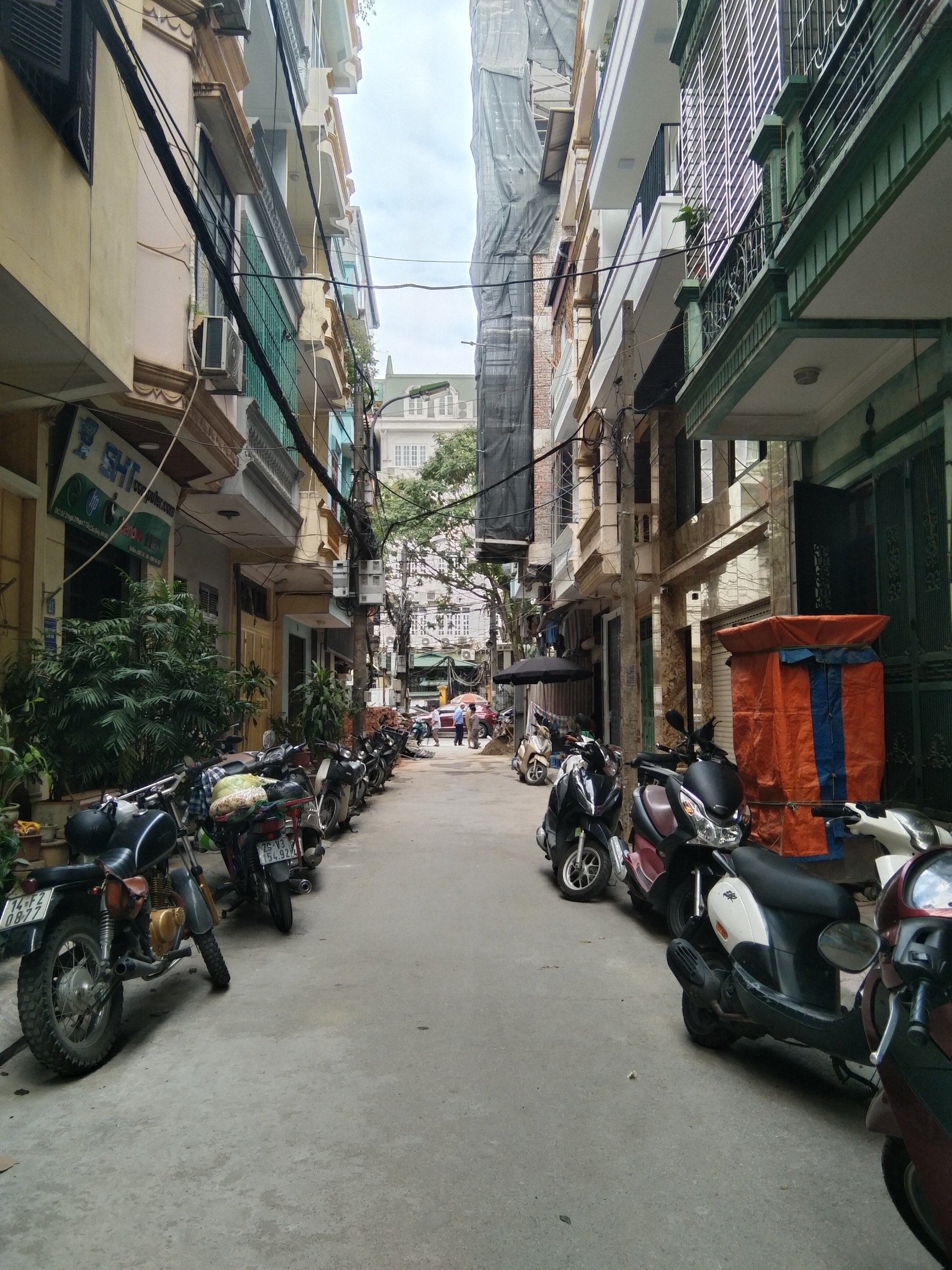 Bán nhà ngõ 2 Phạm Tuấn Tài, Dịch Vọng Hậu, Cầu Giấy.