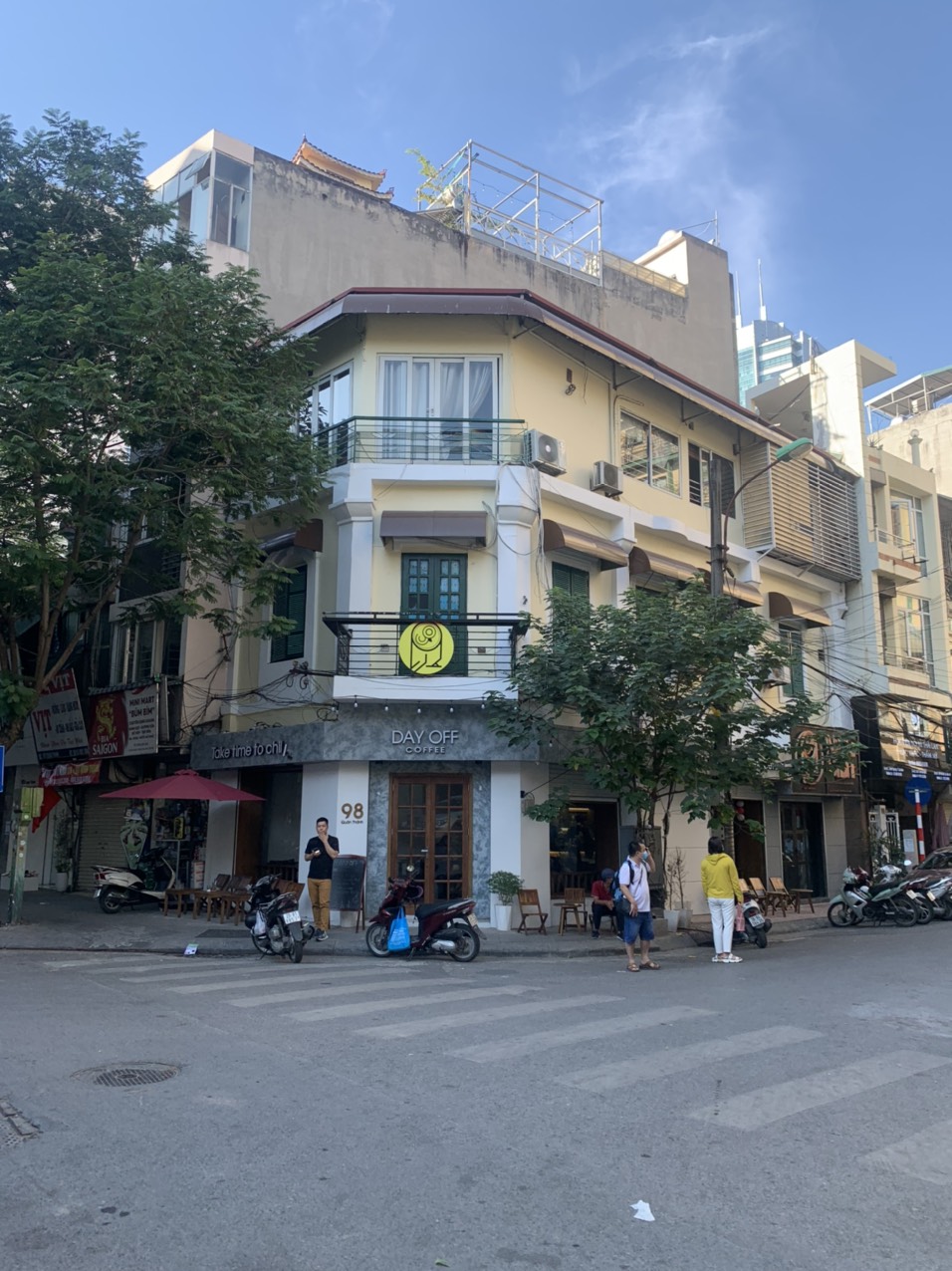 Cho thuê MBKD Hội Vũ- Hoàn Kiếm- dt:50m2, 4 tầng, mt:10m