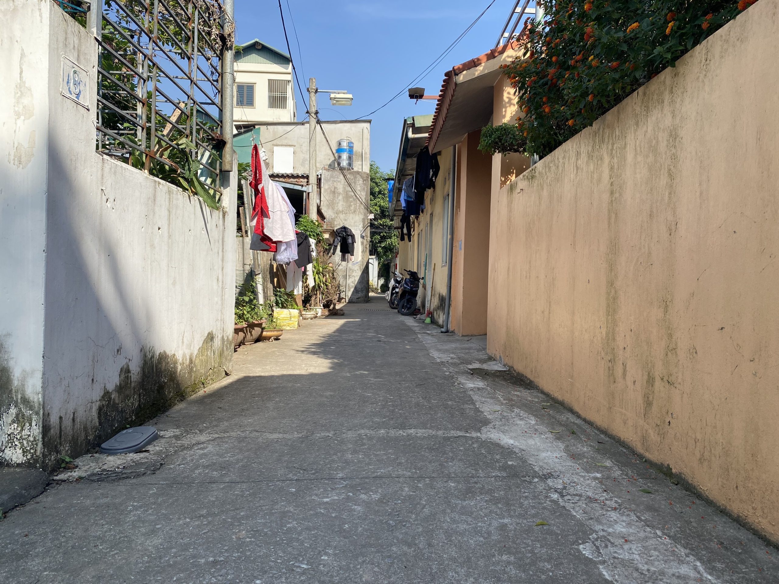 Chính chủ cần tiền bán mảnh đất tặng dãy nhà trọ đang cho thuê tại tổ 7 phường Thạch Bàn