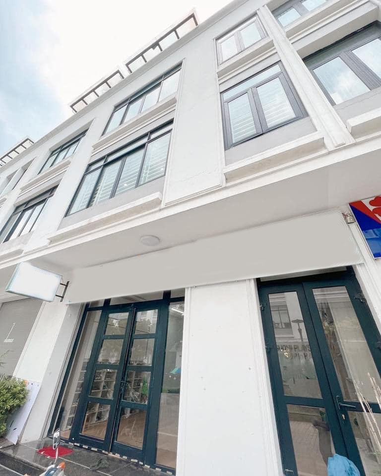 CHO THUÊ MẶT BẰNG KINH DOANH, ƯU TIÊN CHO CÁC BÊN LÀM VỀ GIÁO DỤC ( NĂNG KHIẾU,TIỀN TIỂU HỌC, MÚA HÁT, NGHỆ THUẬT. )