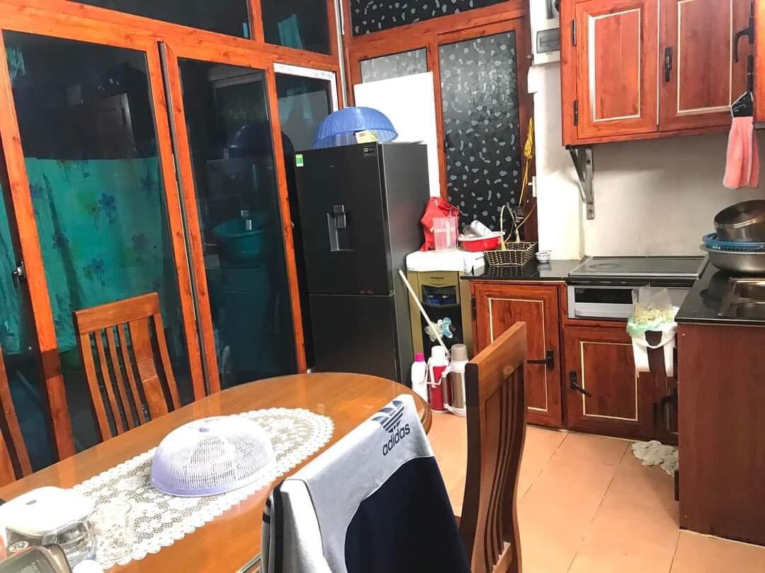 Bán đất tặng nhà phố Kim Mã 46m2 kinh doanh cực gần phố ngõ thông ba gác nhỉnh 4 tỷ