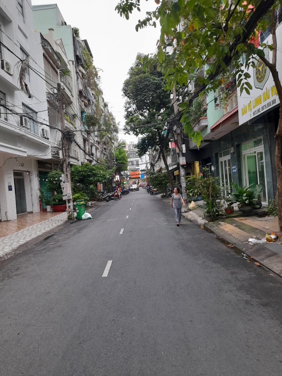 Bán nhà HXH thông 6 m đường Lê Văn Sỹ phường 14 quận 3.